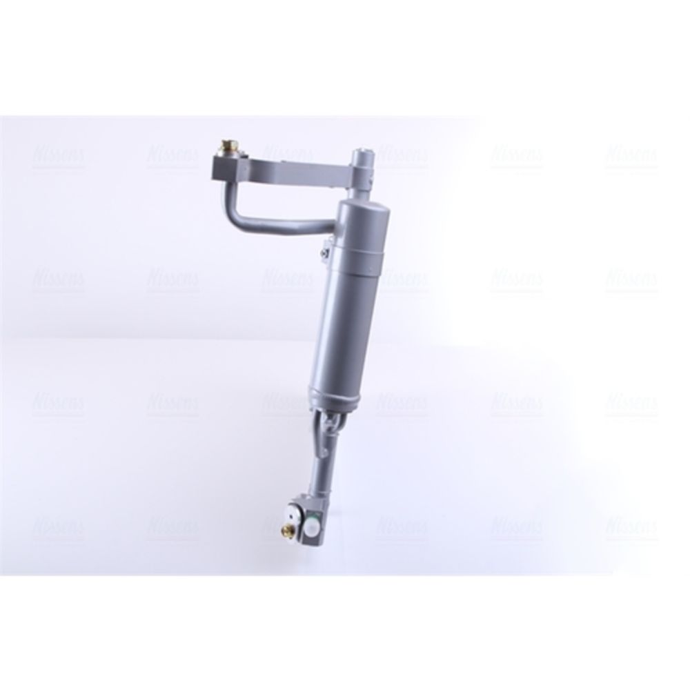 Ilmastointilaitteen lauhdutin 30-00266