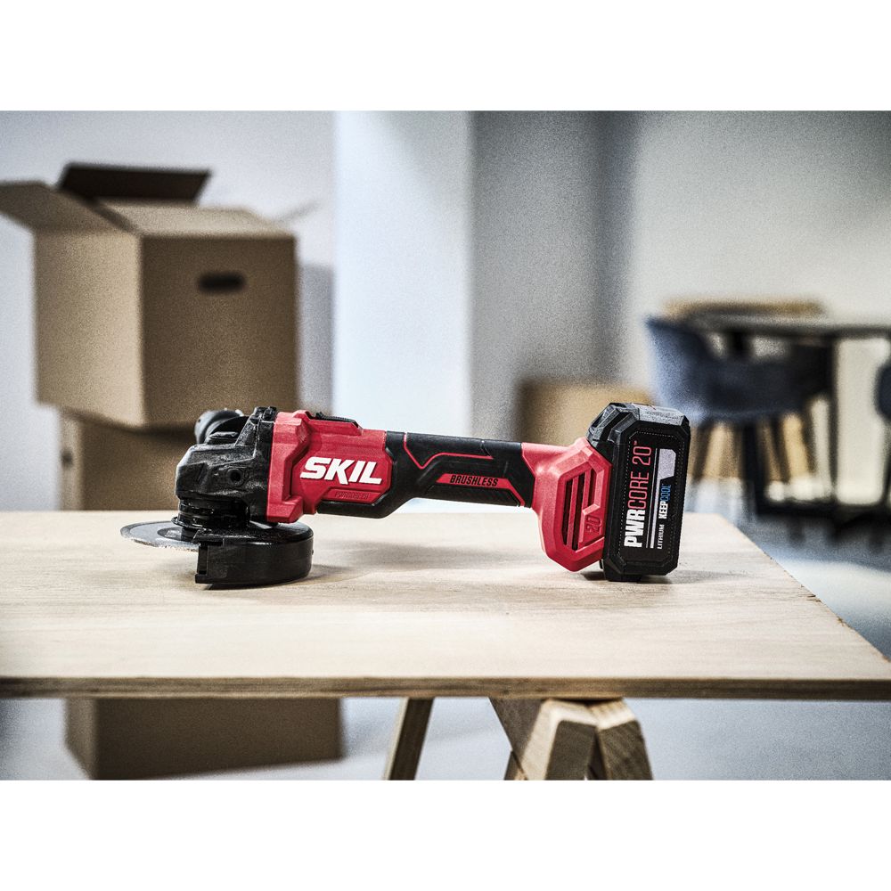 SKIL 3922 CA hiiliharjaton akkukulmahiomakone 115 mm runko