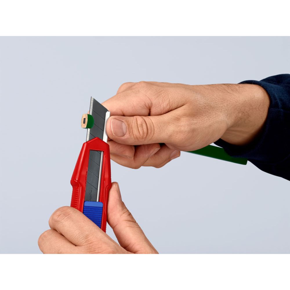 Knipex® 90 10 165 CutiX brytbladskniv med magnesiumram 18 mm