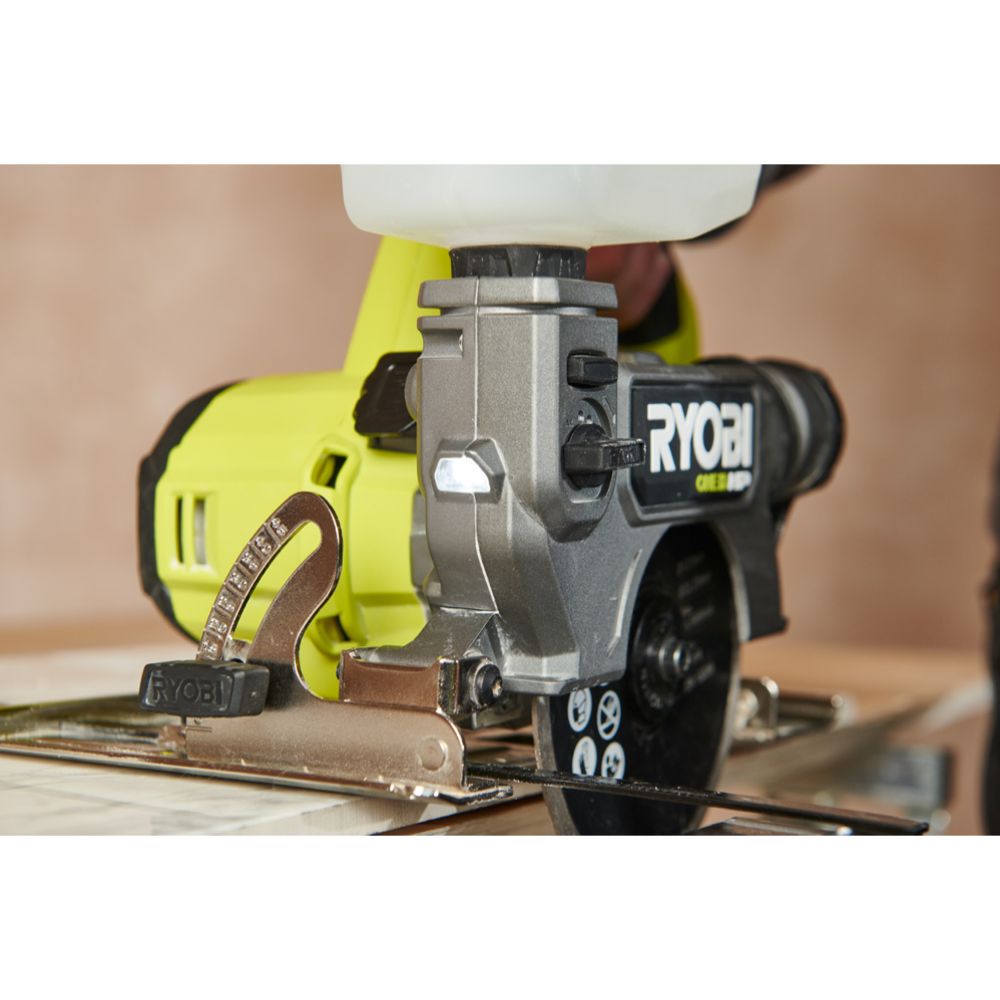 Ryobi ONE+ kakelsåg RTS18C-0 utan batteri