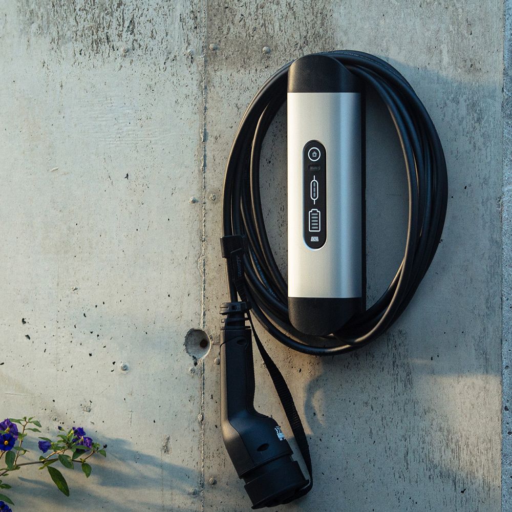 Defa Solid laddningsstation för elbilar 4,6 kW