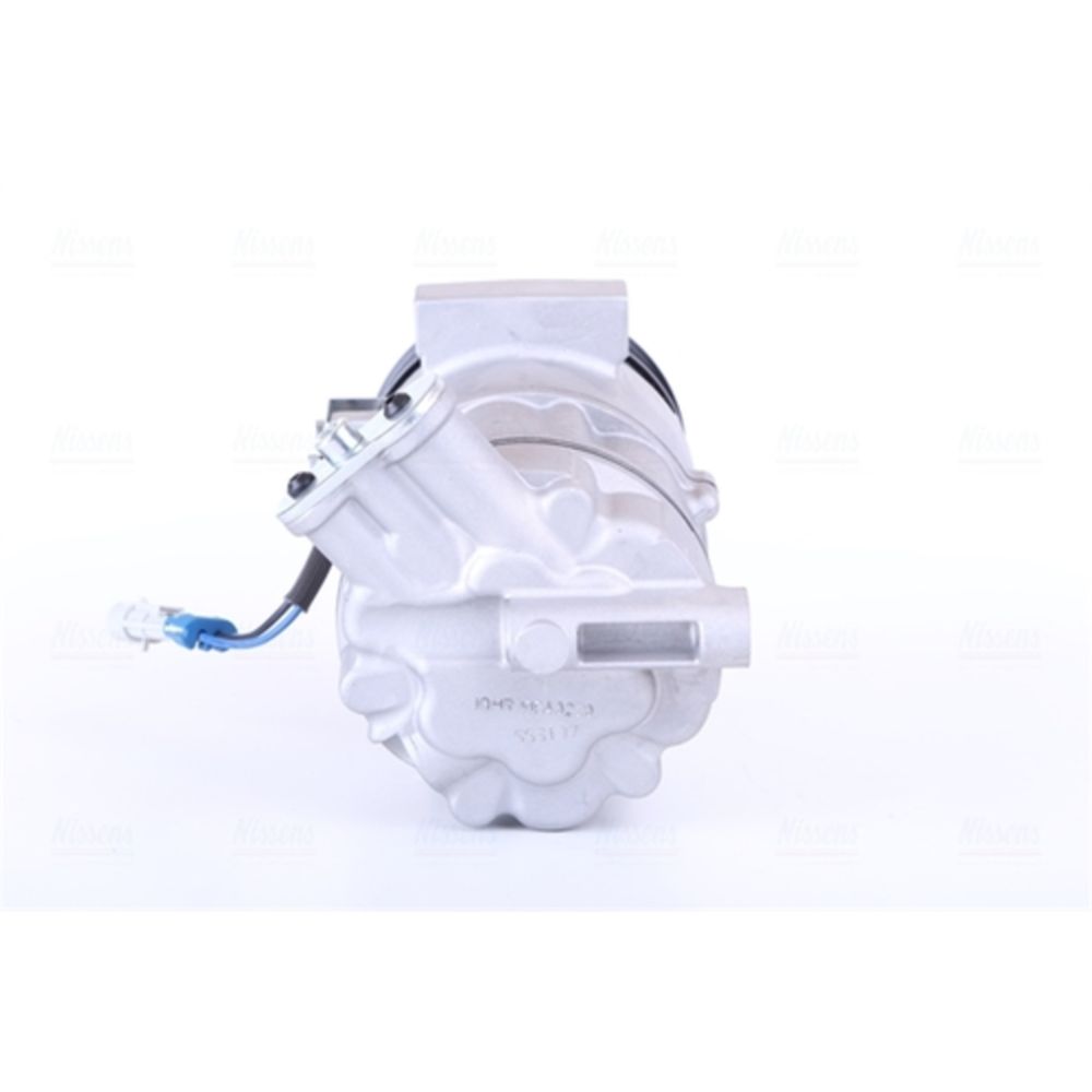 Ilmastointilaitteen kompressori 30-04012