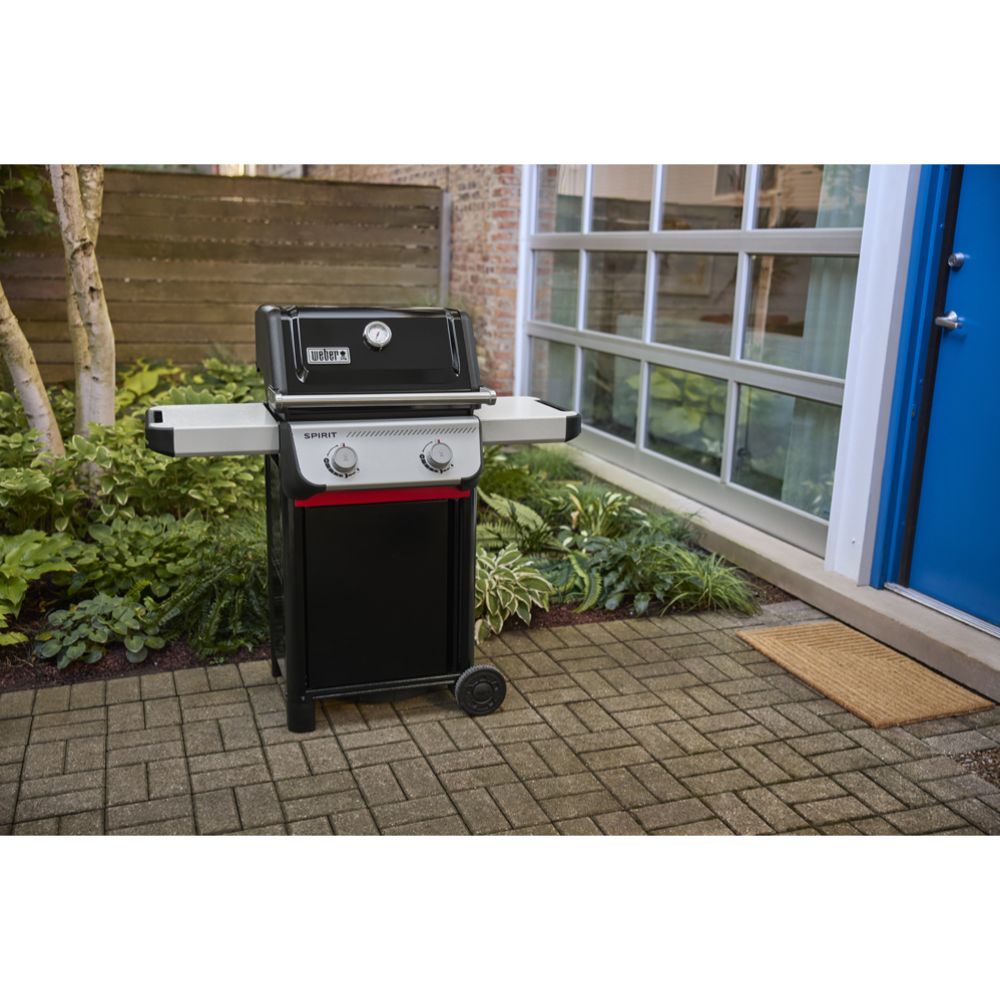 Weber Spirit E-210 kaasugrilli