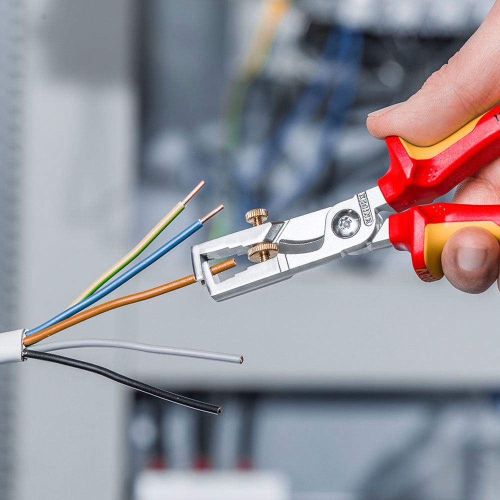 Knipex® 13 66 180 T StriX® VDE kuorintapihdit kaapelileikkurilla putoamissuojattu 180 mm