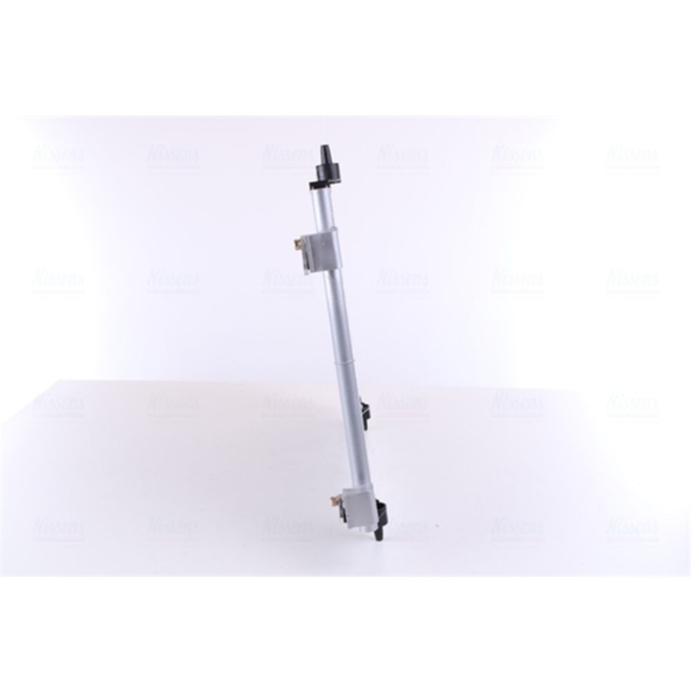 Ilmastointilaitteen lauhdutin 30-04429