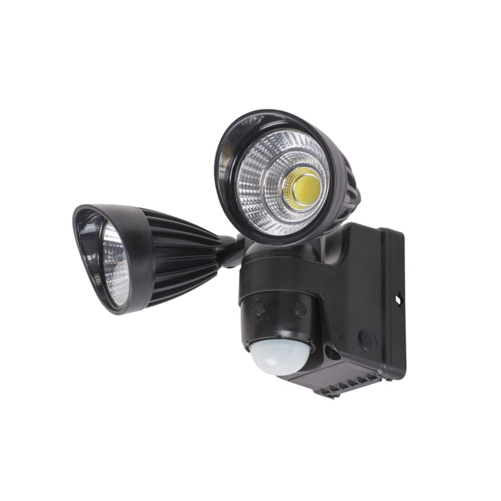Airam Garage LED seinävalaisin liiketunnistimella 2 x 3 W 400 lm