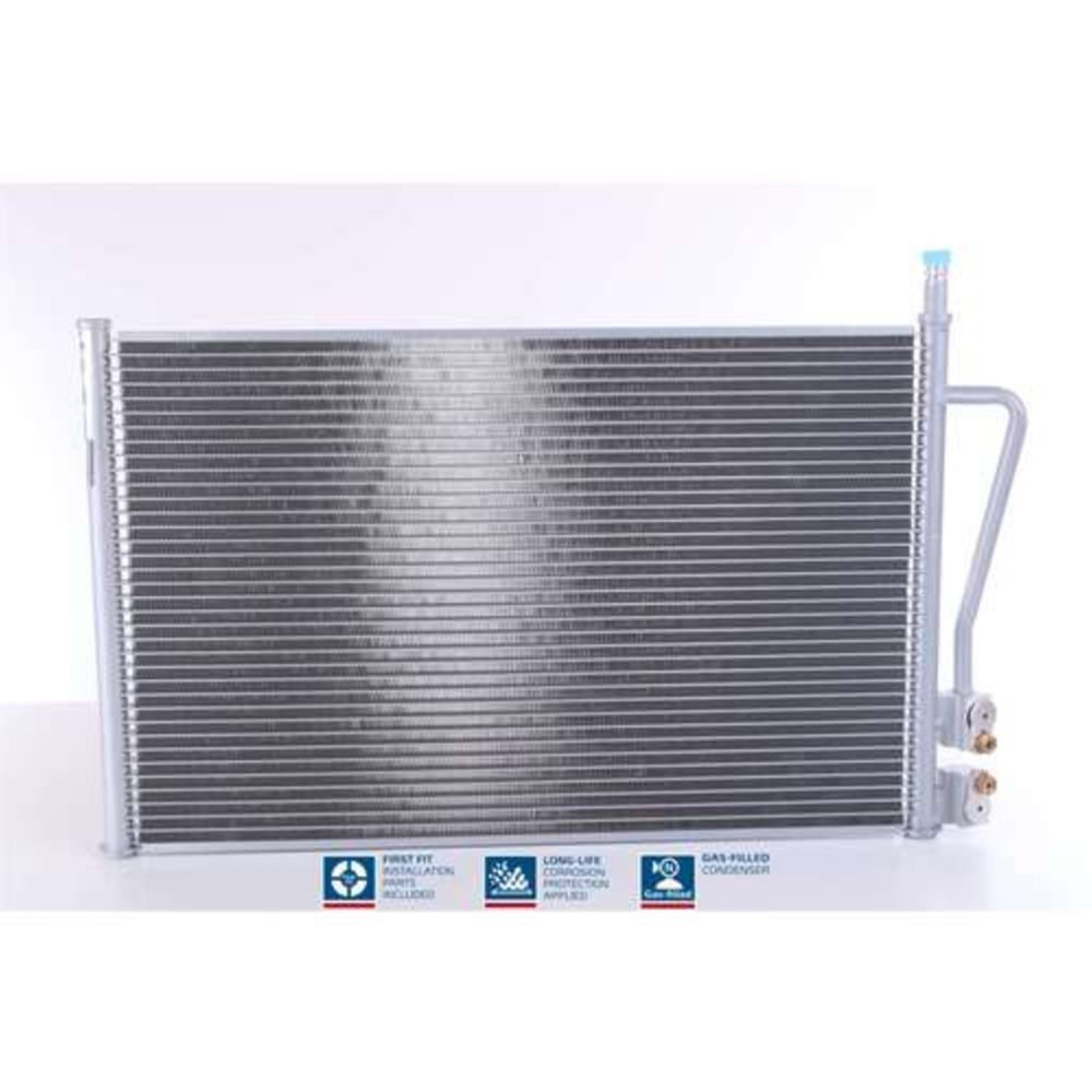 Ilmastointilaitteen lauhdutin 30-00243