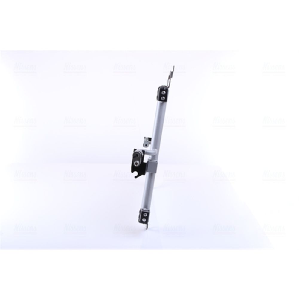 Ilmastointilaitteen lauhdutin 30-00529