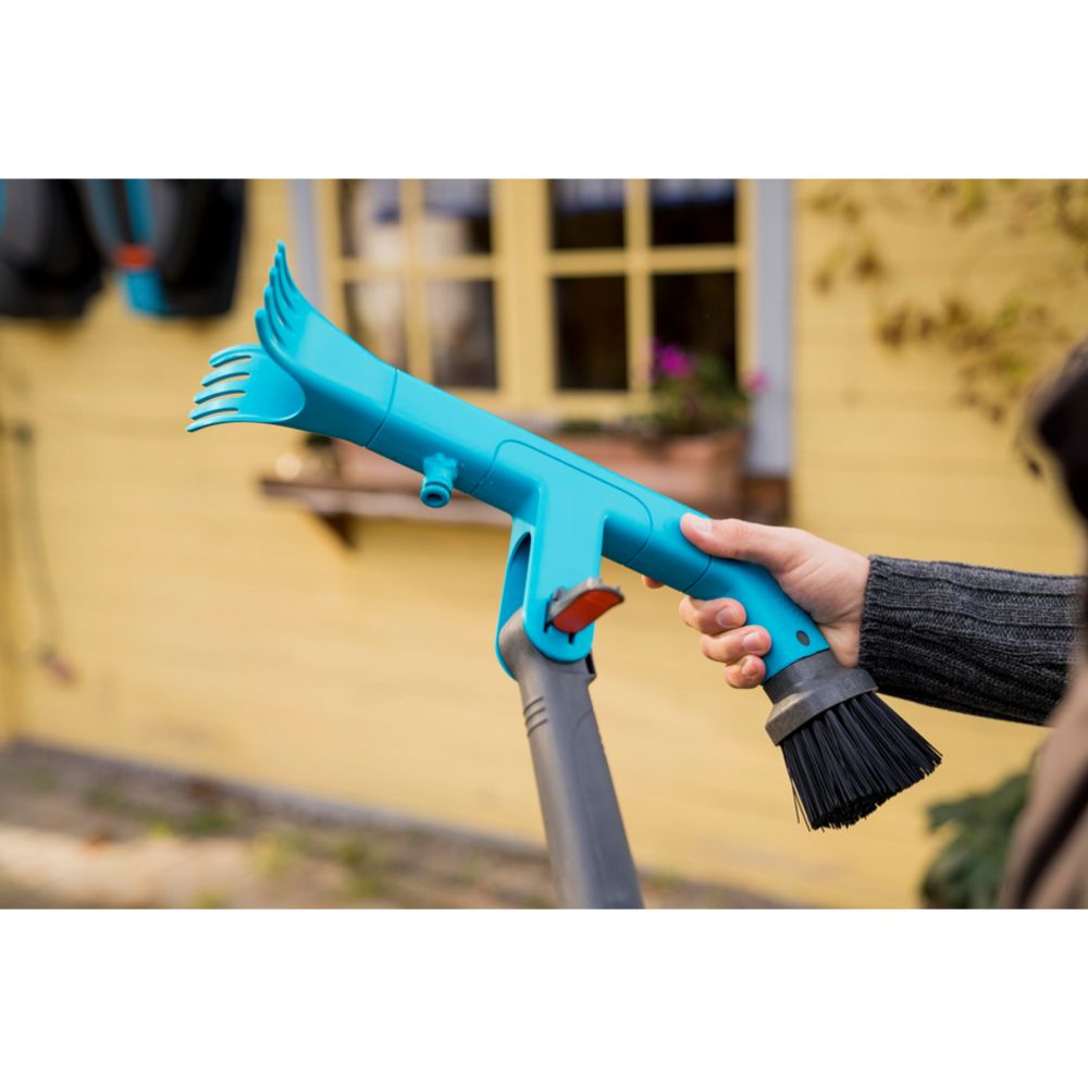 Gardena Combisystem takrännerensare med teleskopskaft 210–390 cm