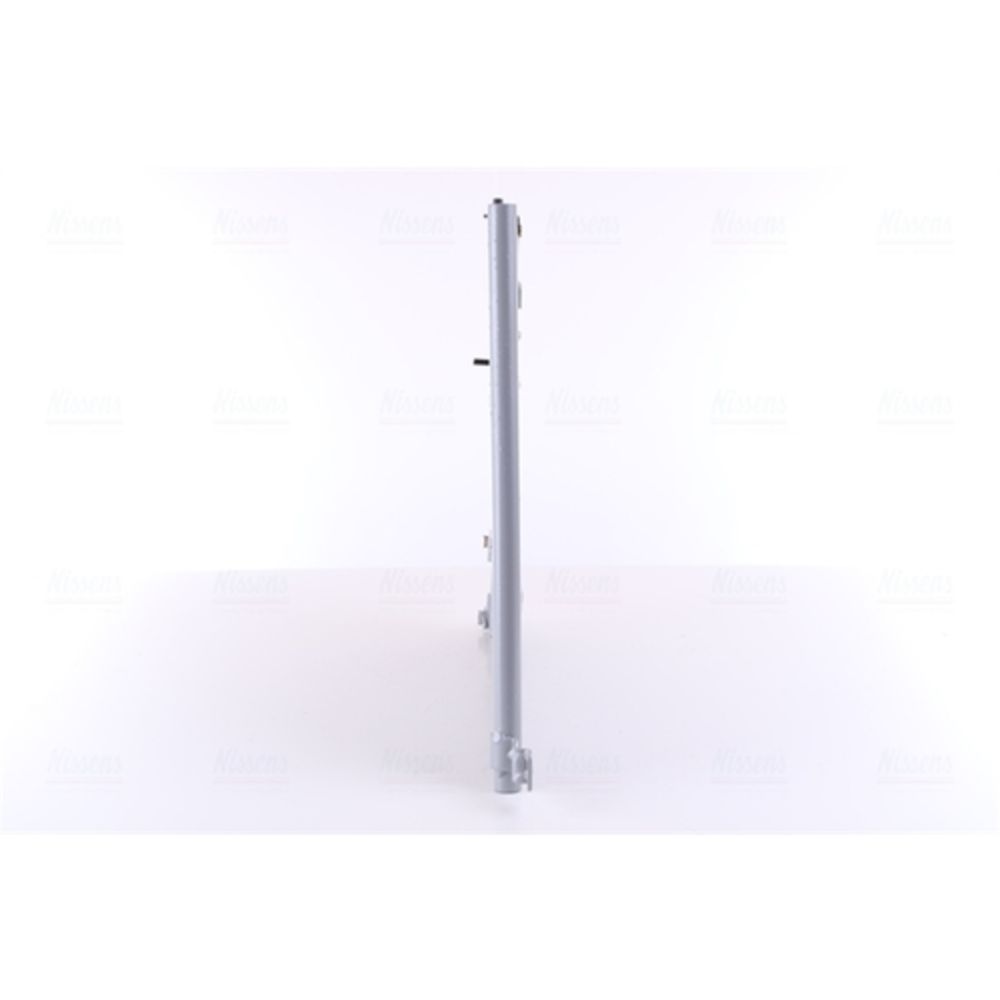 Ilmastointilaitteen lauhdutin 30-00375