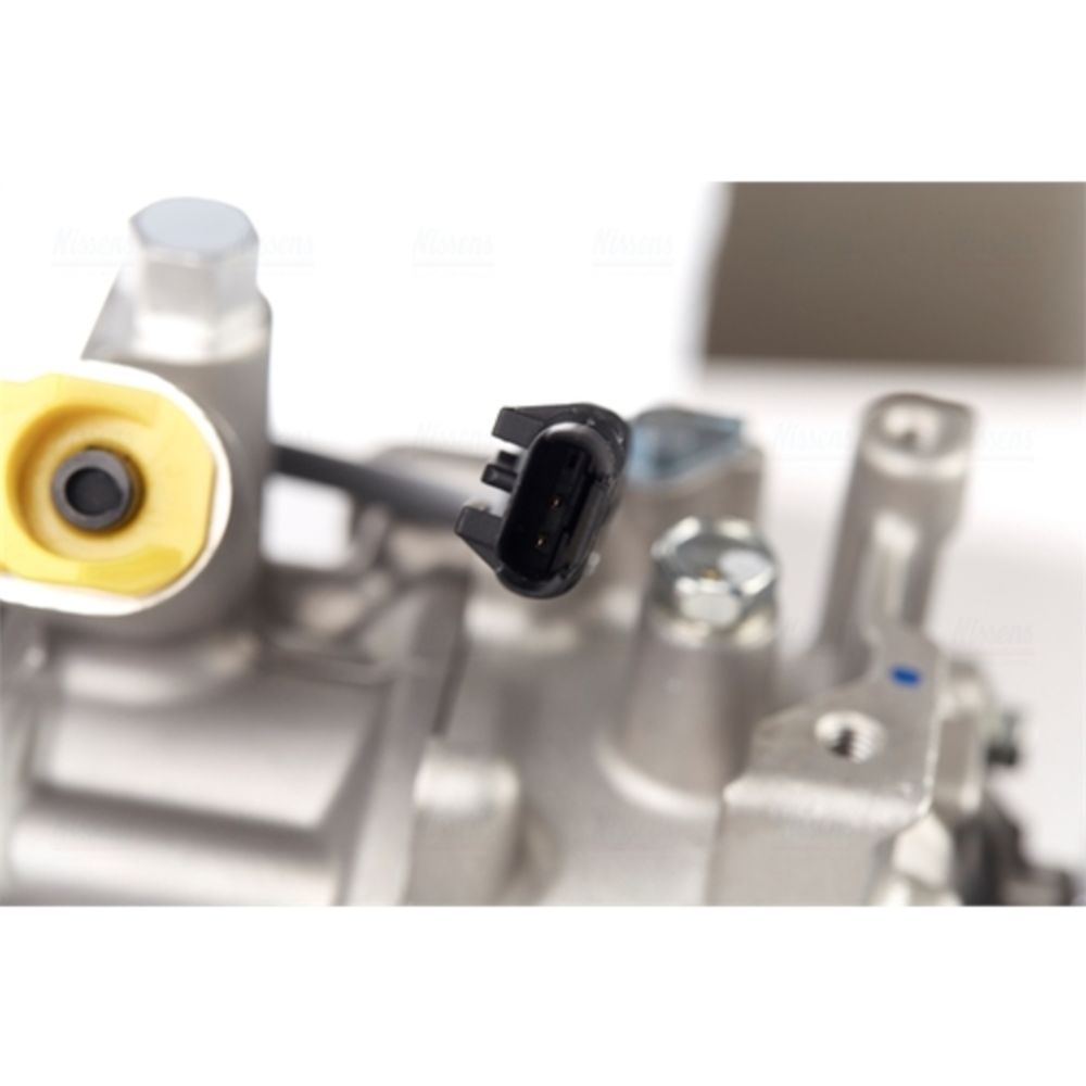 Ilmastointilaitteen kompressori 30-00304