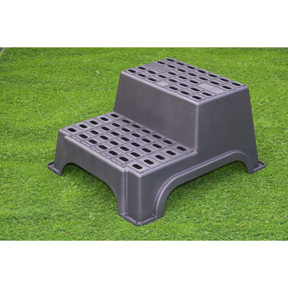 Caravan rappunen MGI Giant 2 askelmaa 61 x 71 x 37 cm