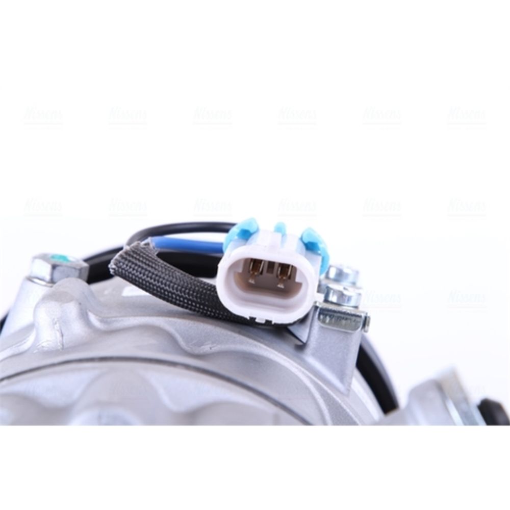 Ilmastointilaitteen kompressori 30-03545