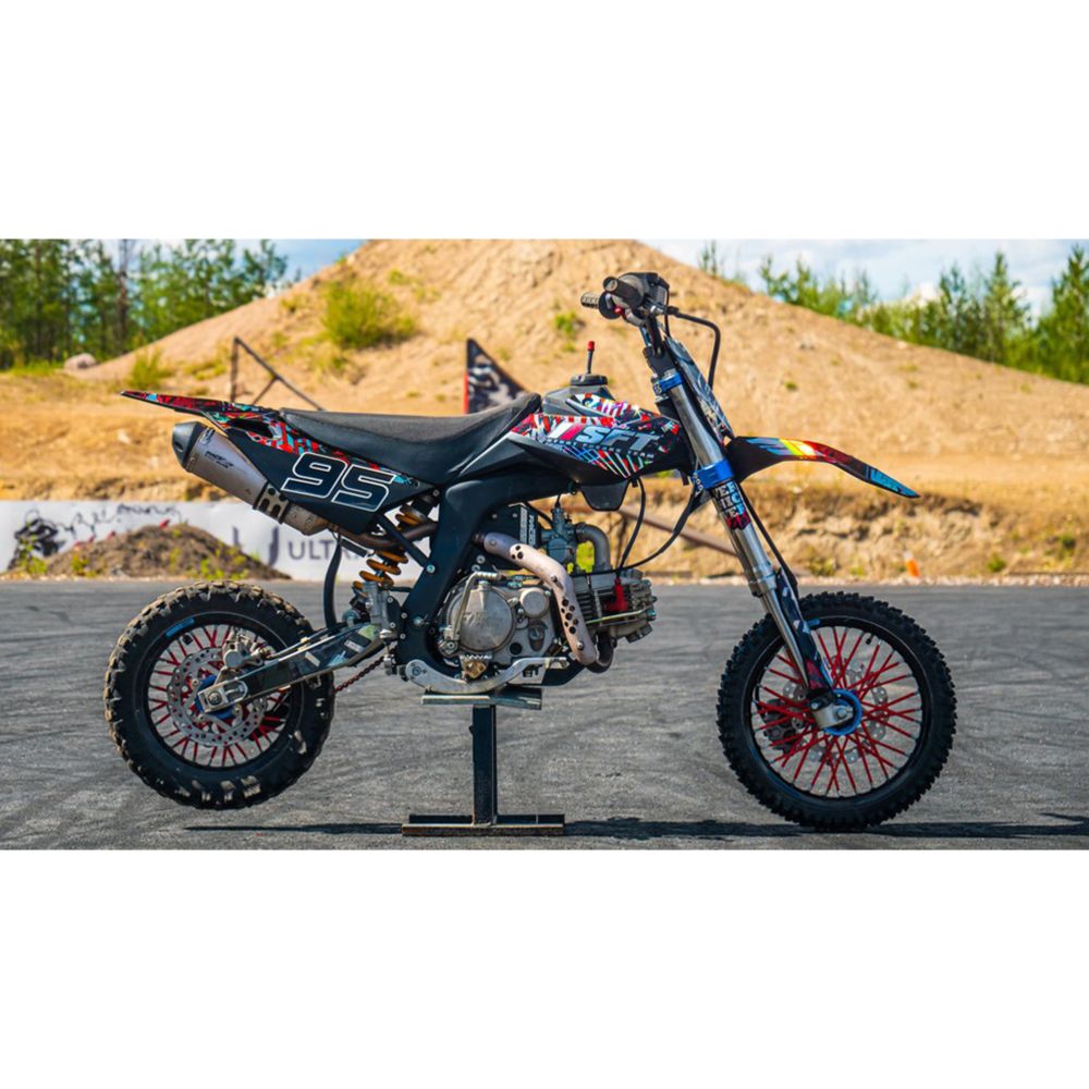Stunt Freaks Team numerotarra
