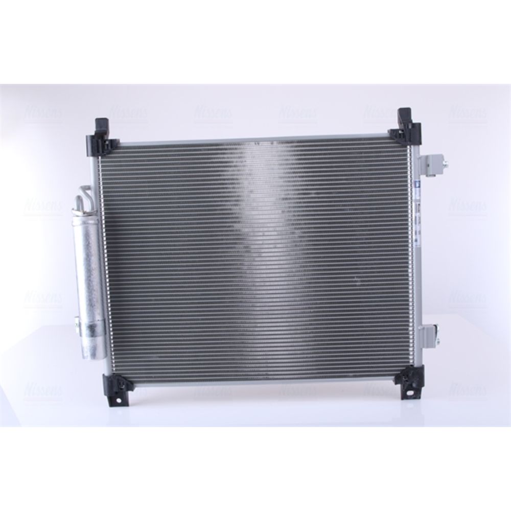 Ilmastointilaitteen kompressori 30-04027