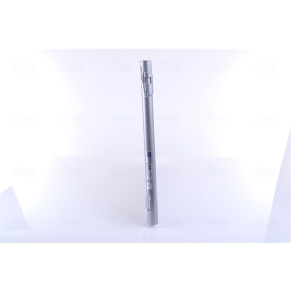 Ilmastointilaitteen lauhdutin 30-00336