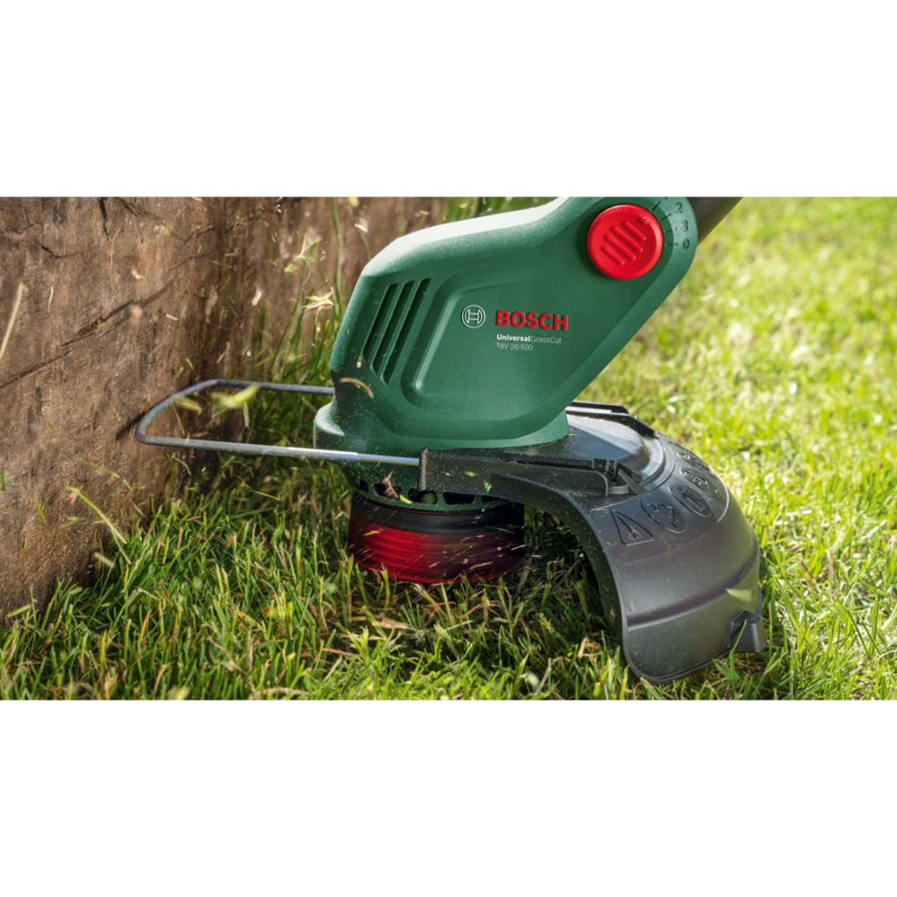 Bosch UniversalGrassCut batteridriven trimmer 18V-23-450 Solo + extra spole