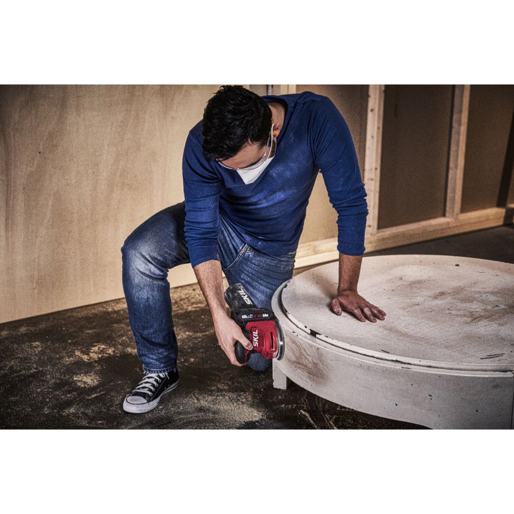 SKIL 3746 CA batteridriven excenterslip