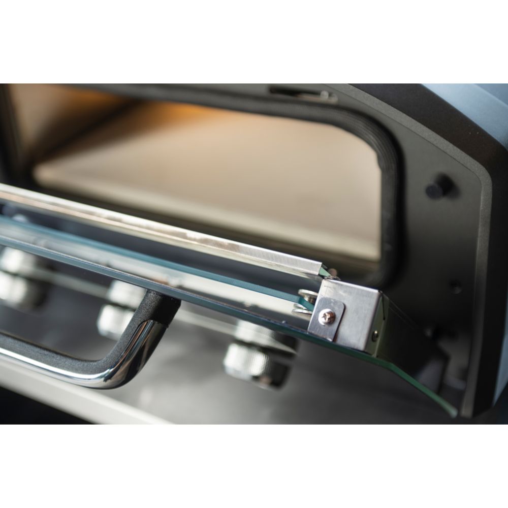 Mustang Astroni 14 pizzaugn