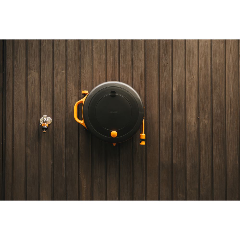 Fiskars Comfort slangvinda S 15 m 9 mm