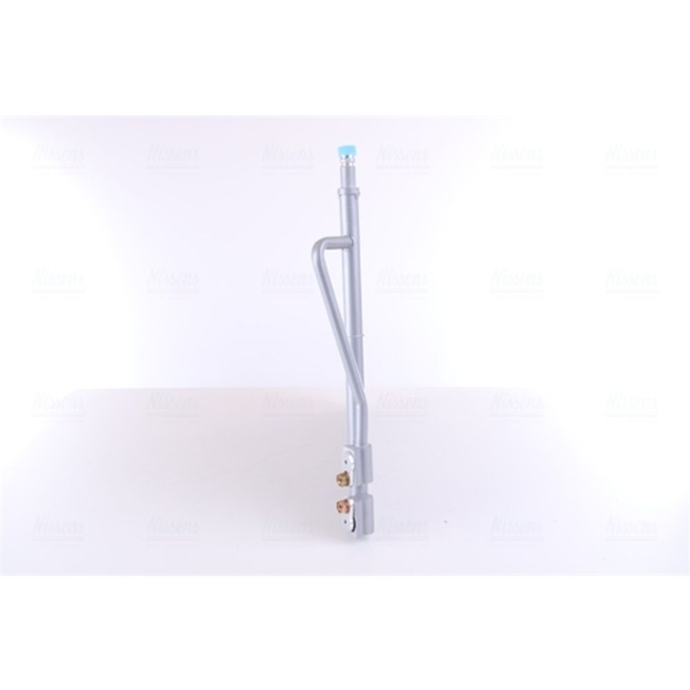 Ilmastointilaitteen lauhdutin 30-00243