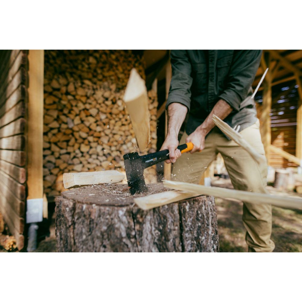 Fiskars X-seeria X24 universaalkirves, M
