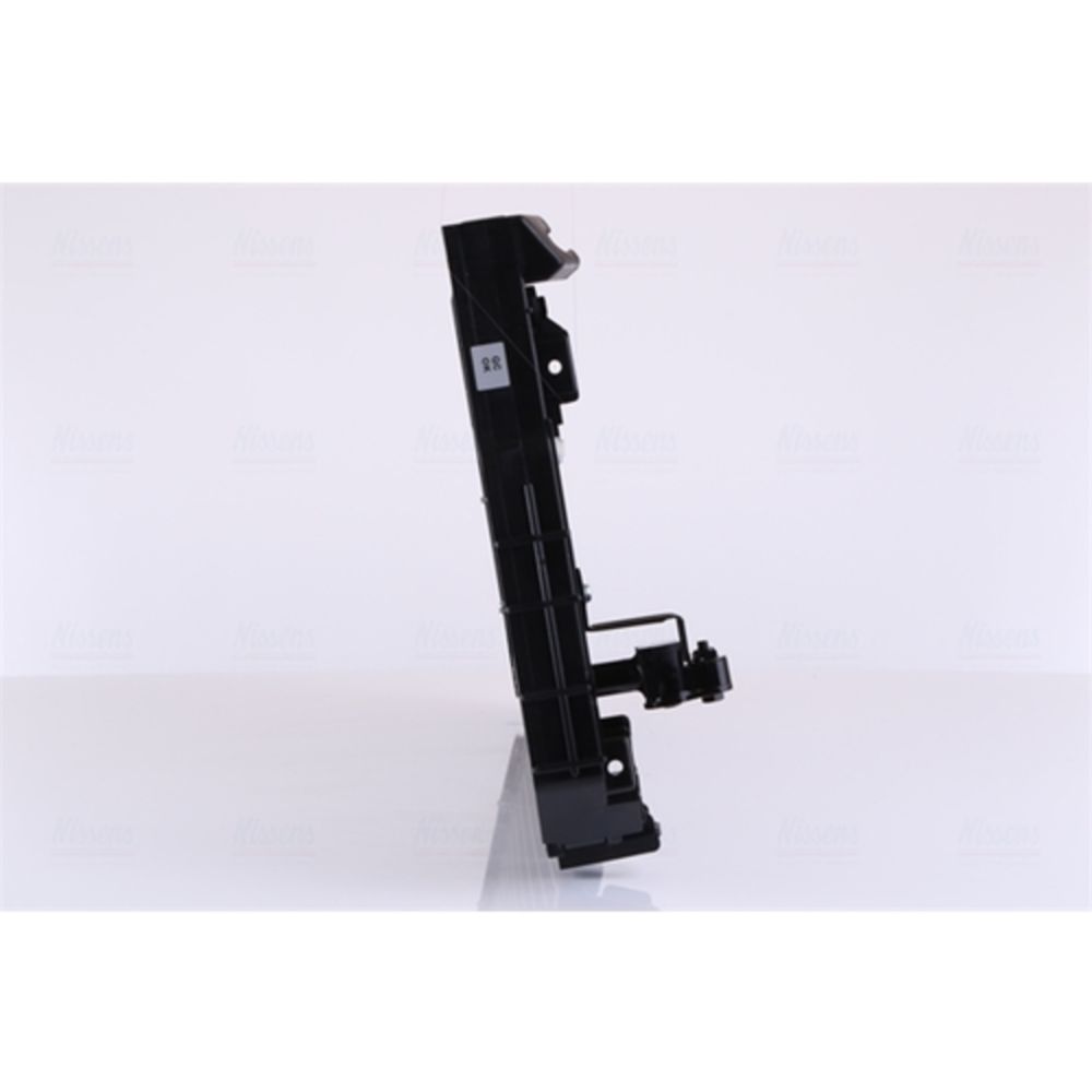 Ilmastointilaitteen lauhdutin 30-00157