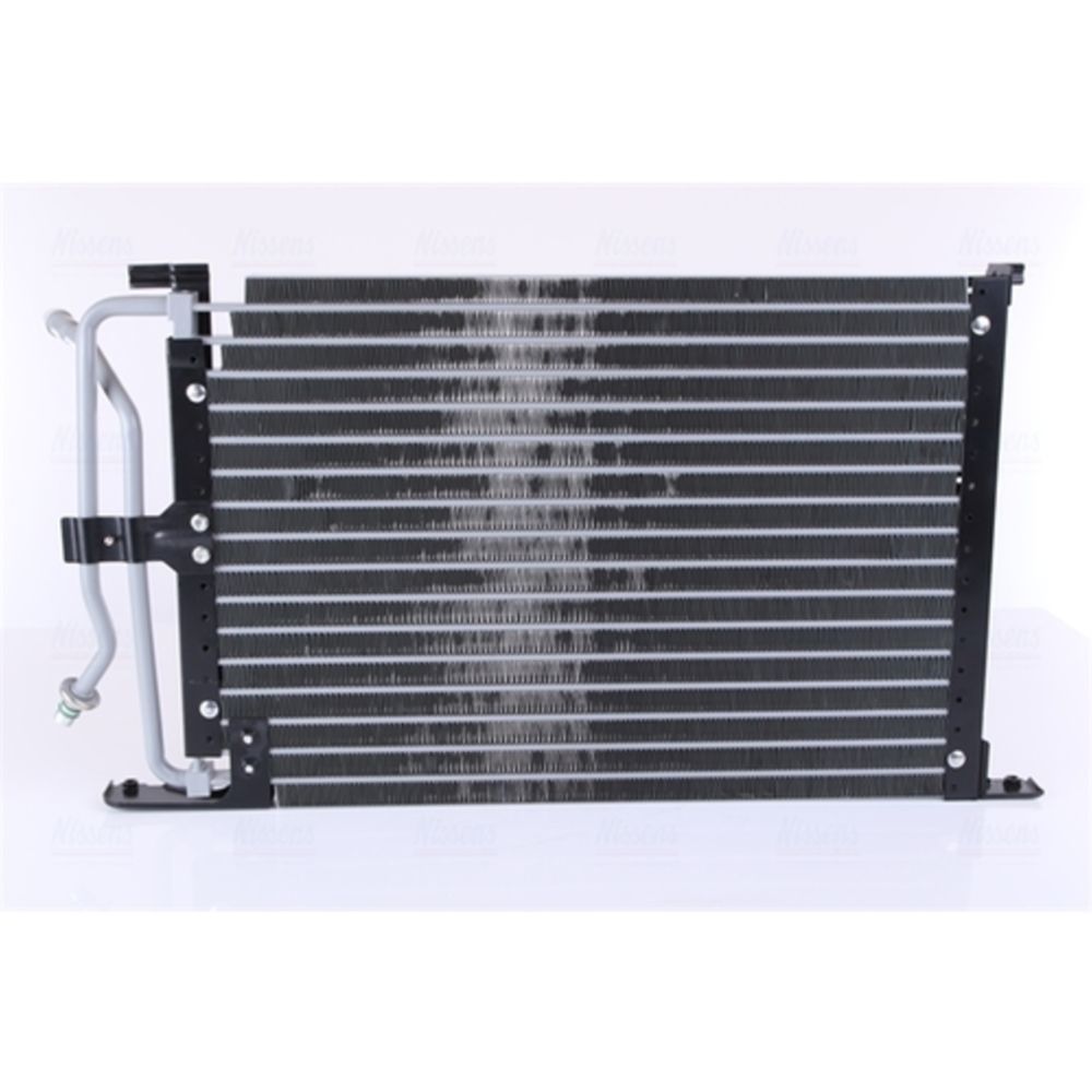 Ilmastointilaitteen lauhdutin 30-00516