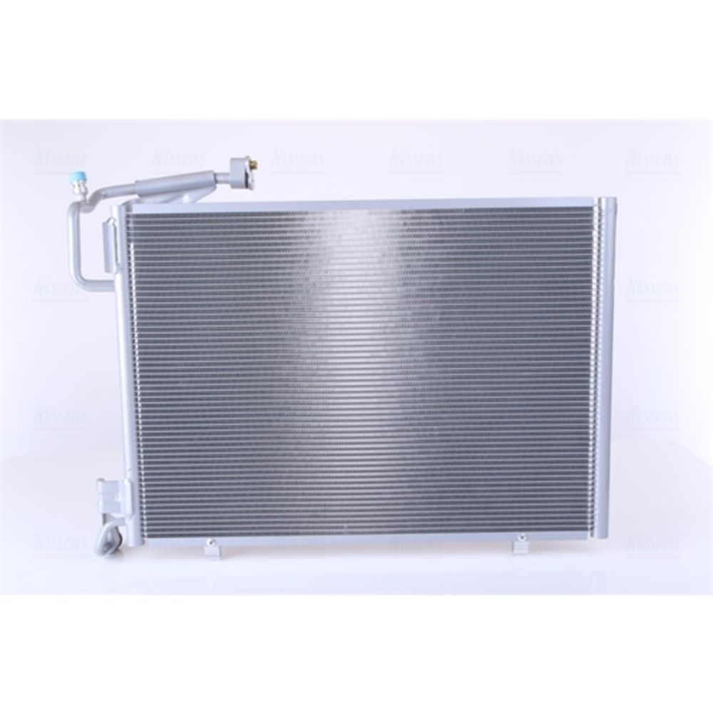 Ilmastointilaitteen lauhdutin 30-00331