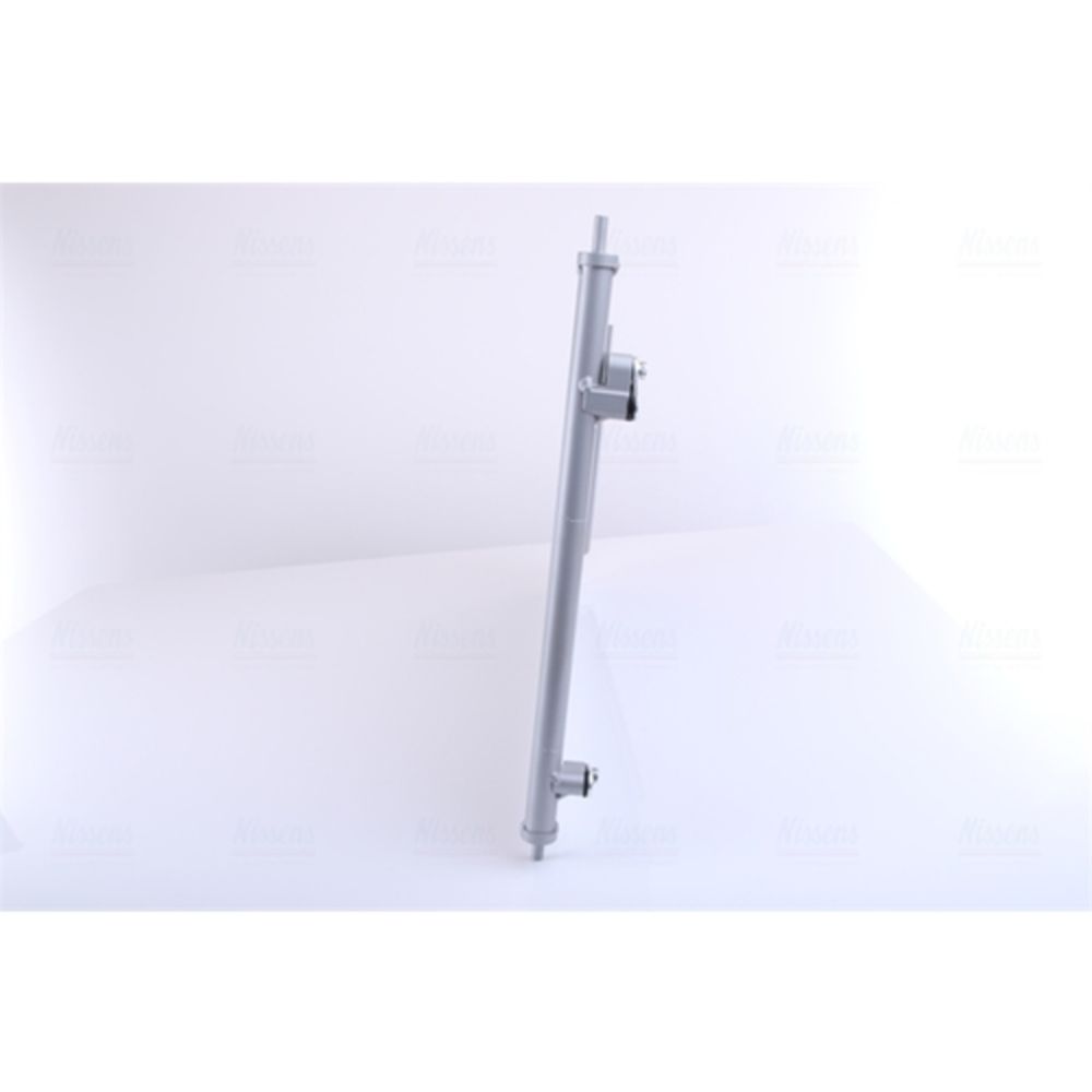 Ilmastointilaitteen lauhdutin 30-00333