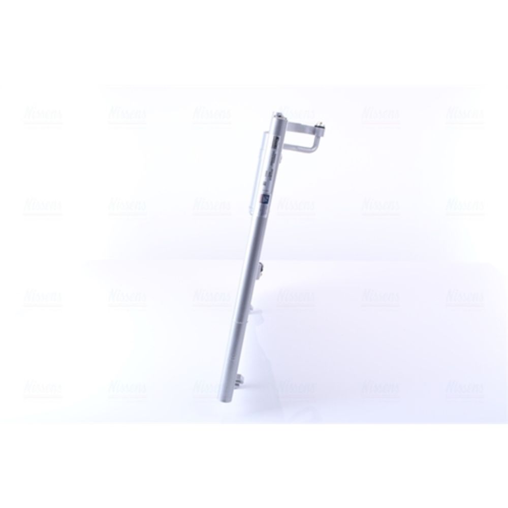 Ilmastointilaitteen lauhdutin 30-00265