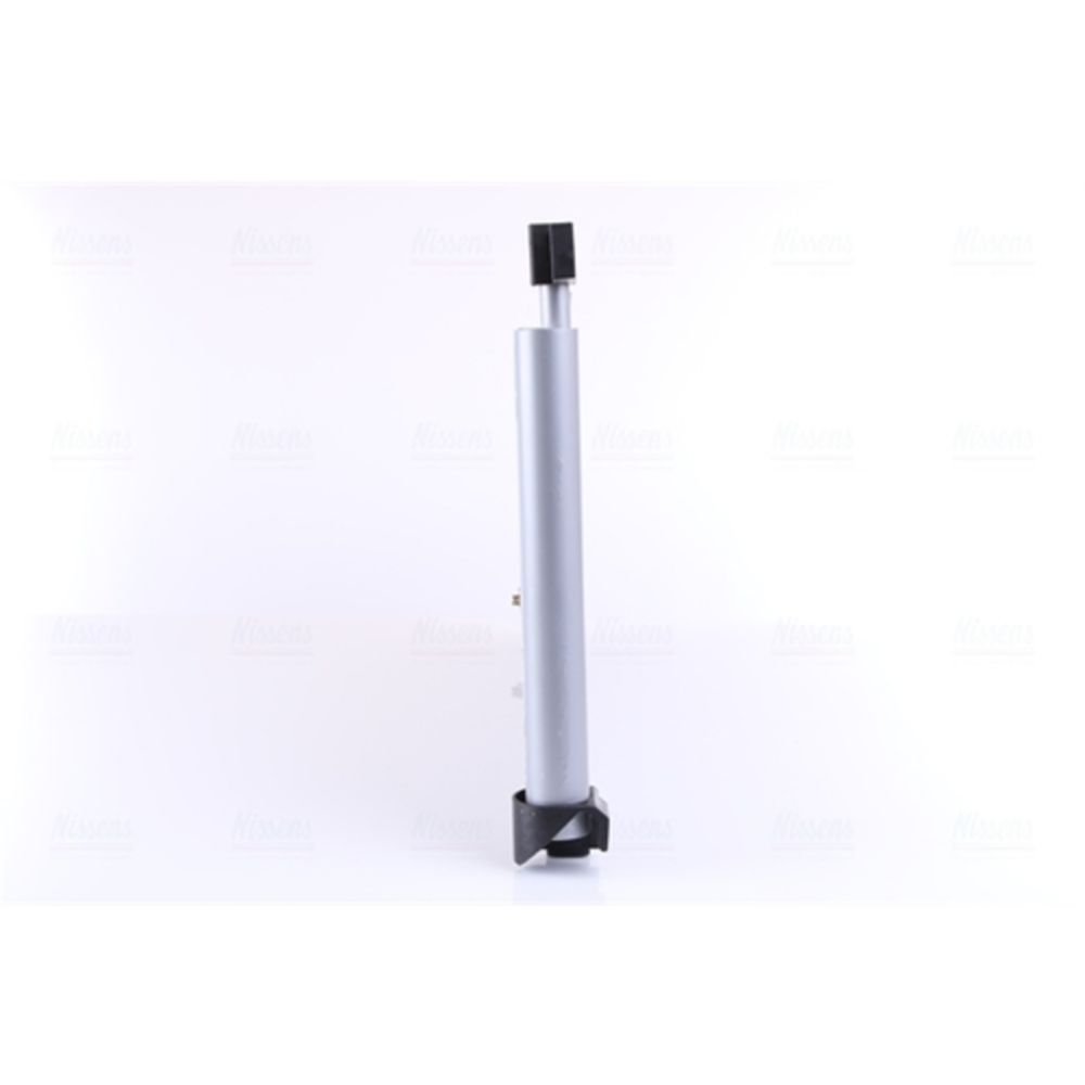 Ilmastointilaitteen lauhdutin 30-00431