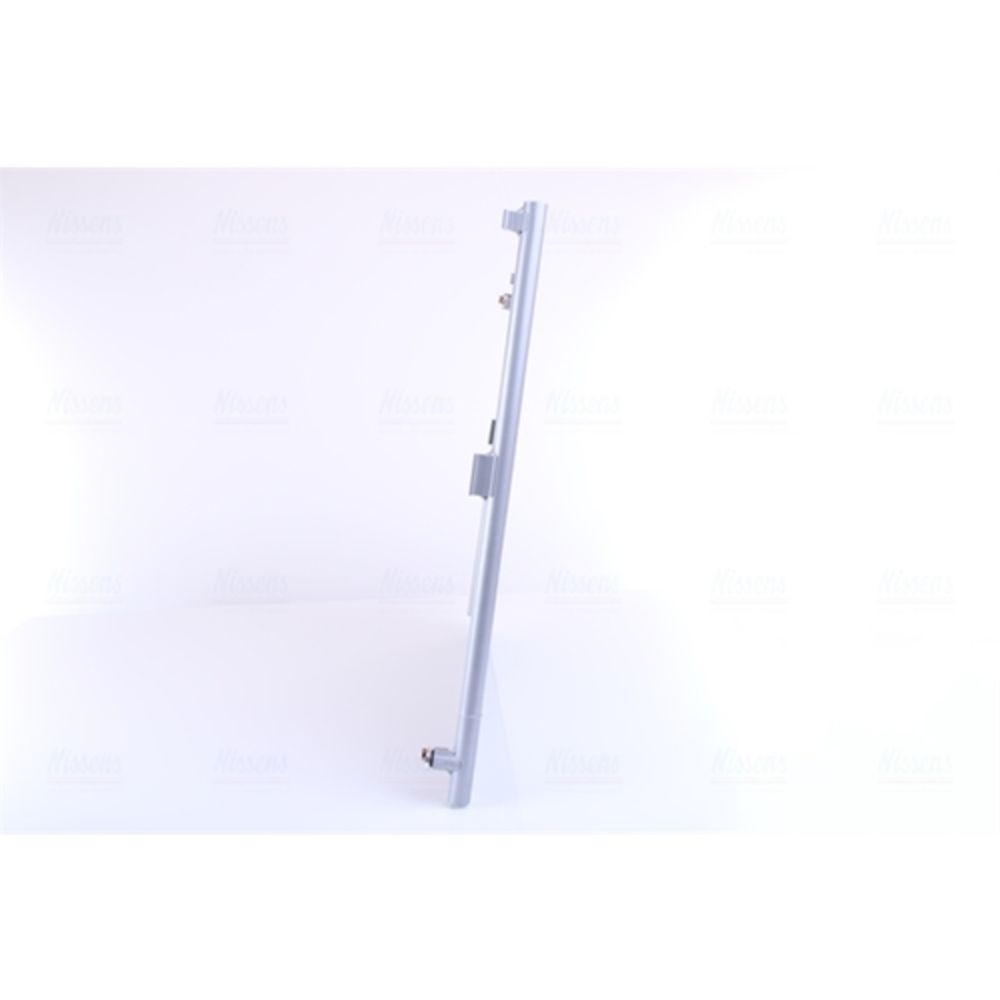 Ilmastointilaitteen lauhdutin 30-00506