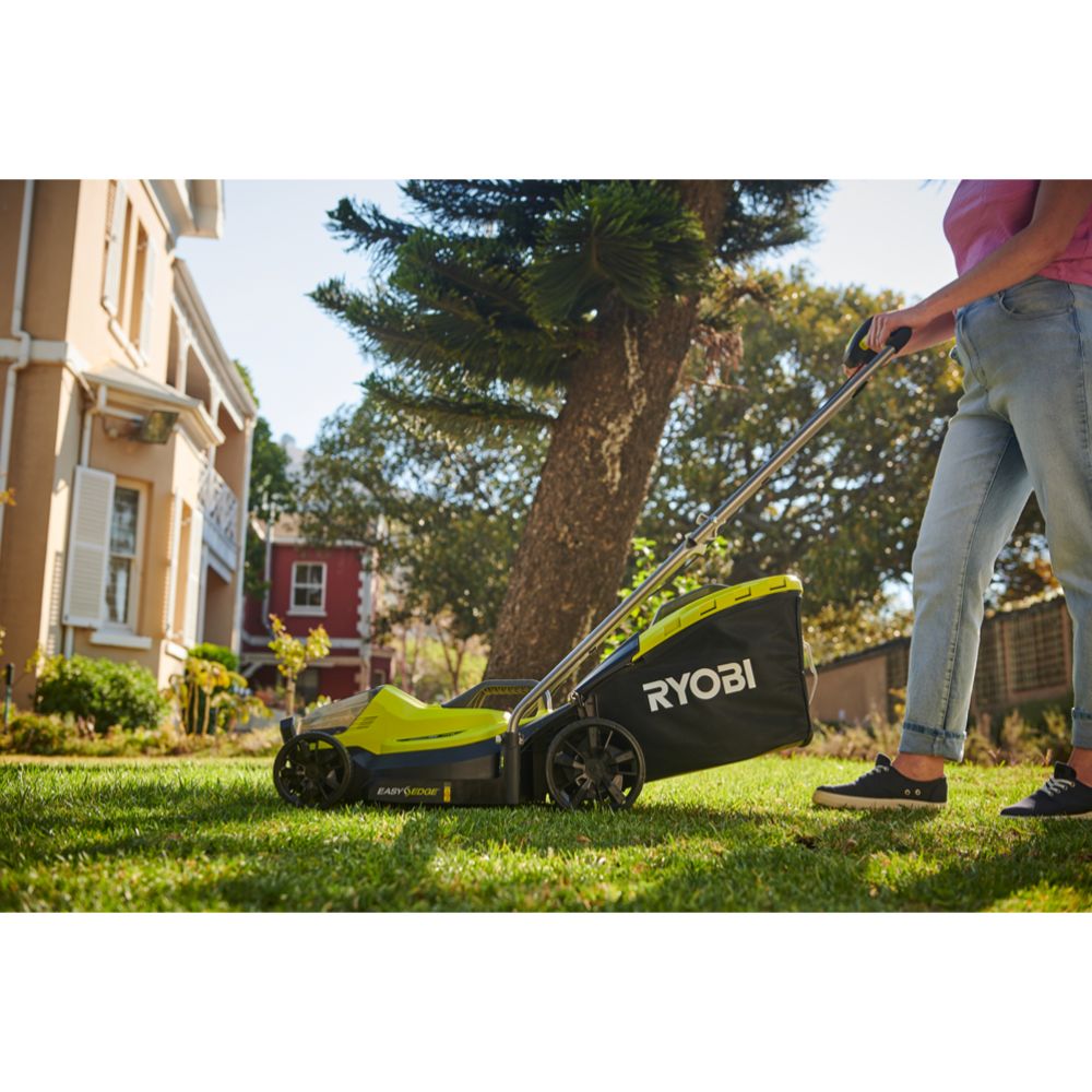 Ryobi ONE+ akkupuutarhakonesetti OLM1833LT32BLB (2 x 2,5 Ah)
