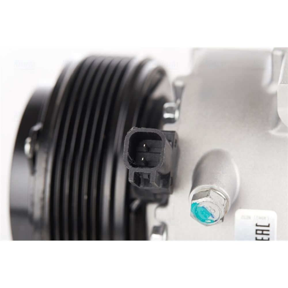 Ilmastointilaitteen kompressori 30-00353