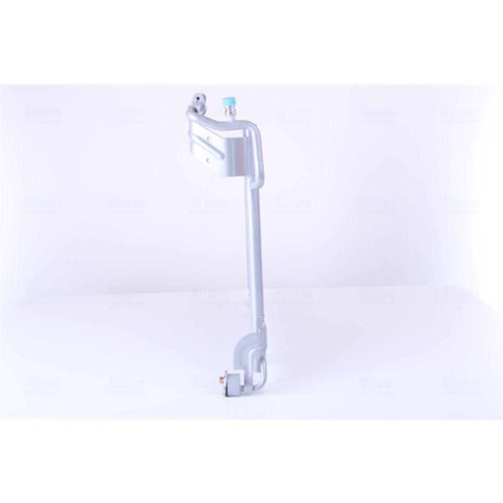 Ilmastointilaitteen lauhdutin 30-00331