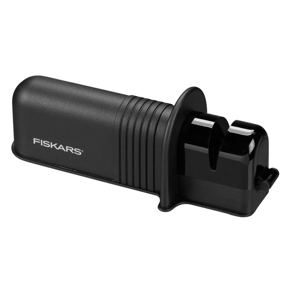 Fiskars Solid kirveen ja veitsenteroitin