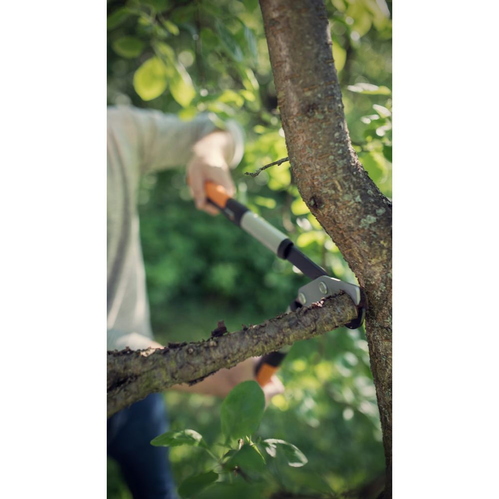 Fiskars PowerGear X grensax med sidoskär M