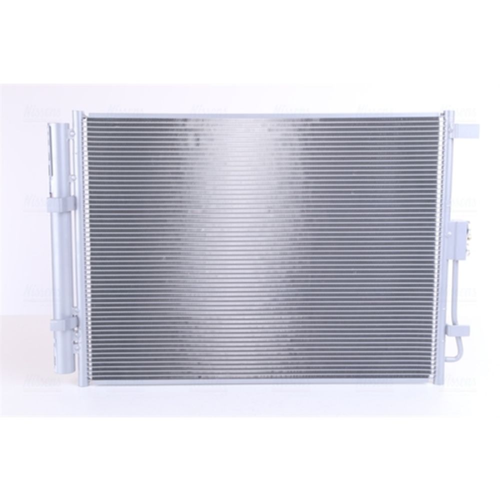 Ilmastointilaitteen lauhdutin 30-00382