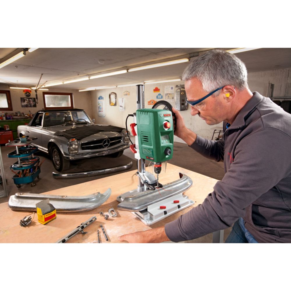Bosch PBD 40 pylväsporakone 1-13 mm 710 W