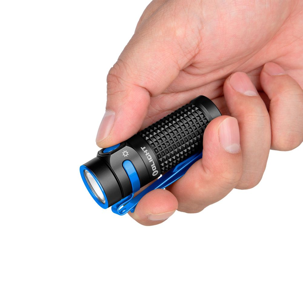 Olight Baton 4 ficklampa 1300 lm uppladdningsbar