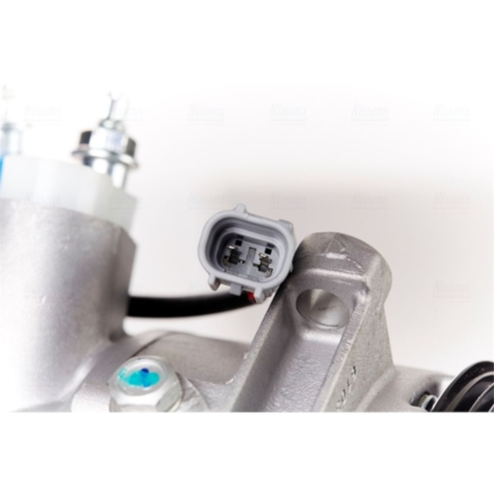 Ilmastointilaitteen kompressori 30-05106