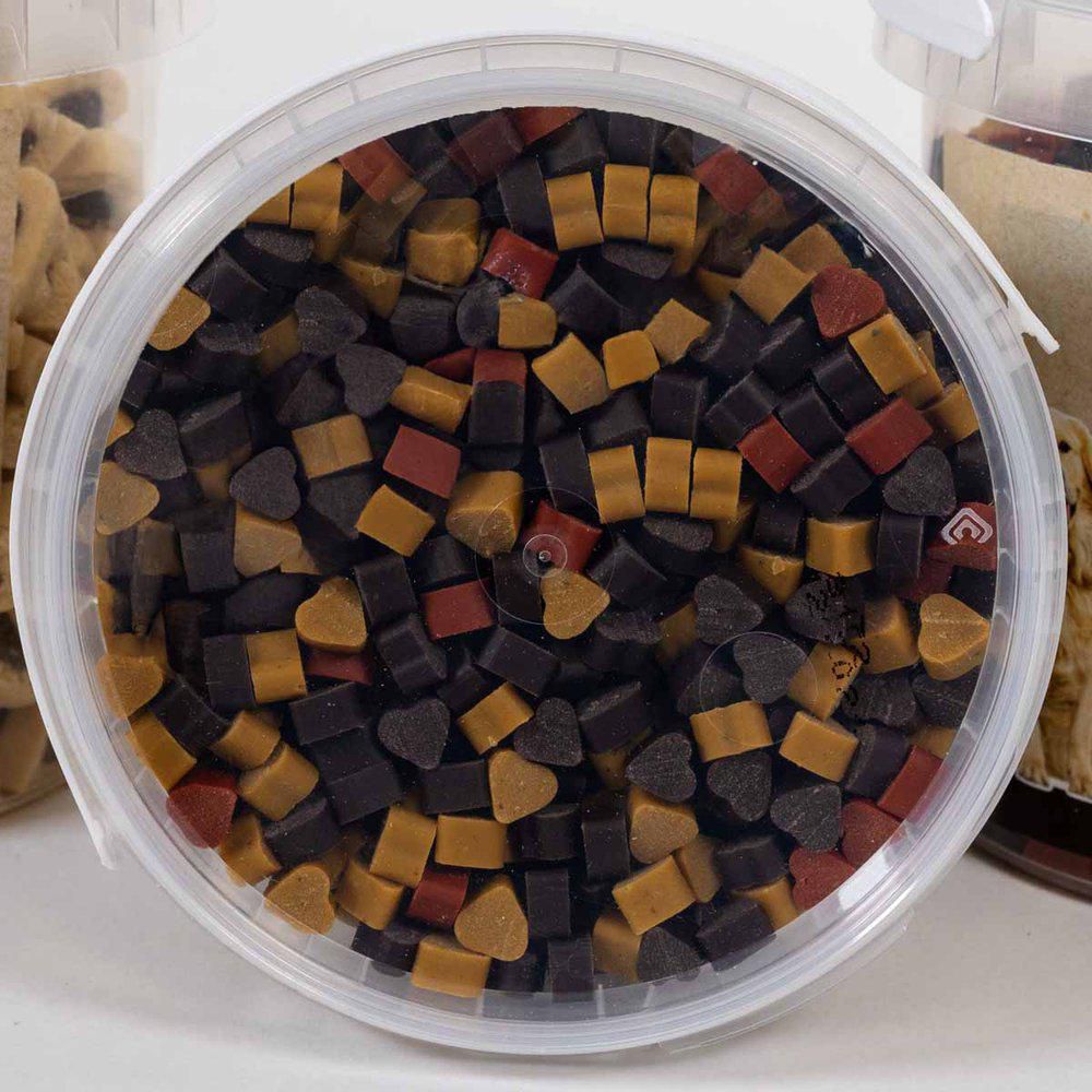 Ozami Dog Snack Mini Hearts Mix Bucket 500 g