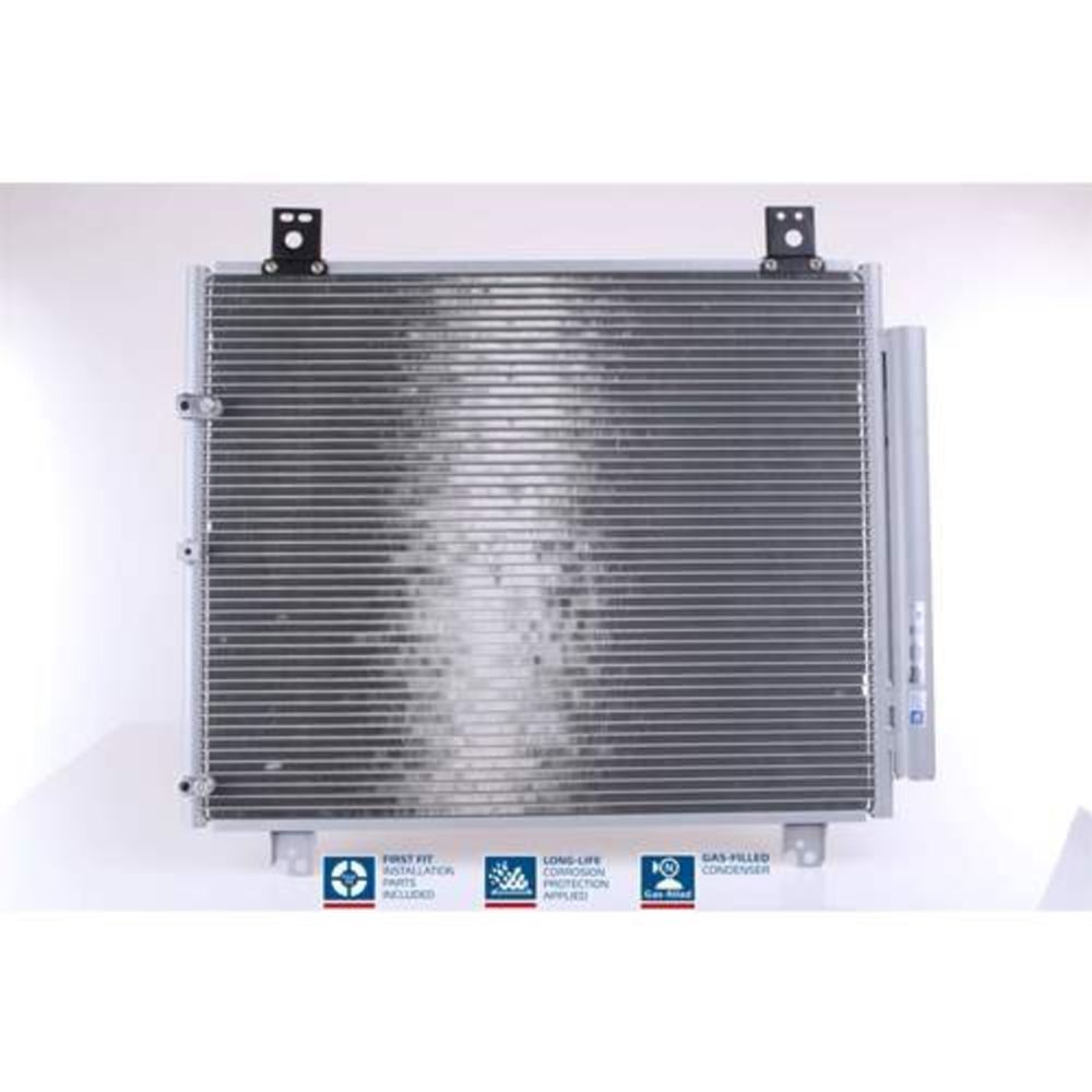 Ilmastointilaitteen lauhdutin 30-04026