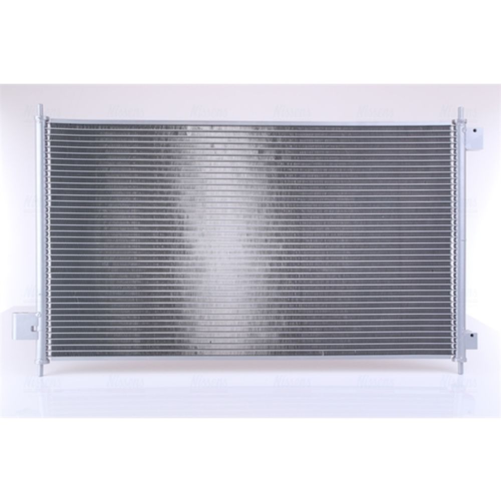 Ilmastointilaitteen lauhdutin 30-04025