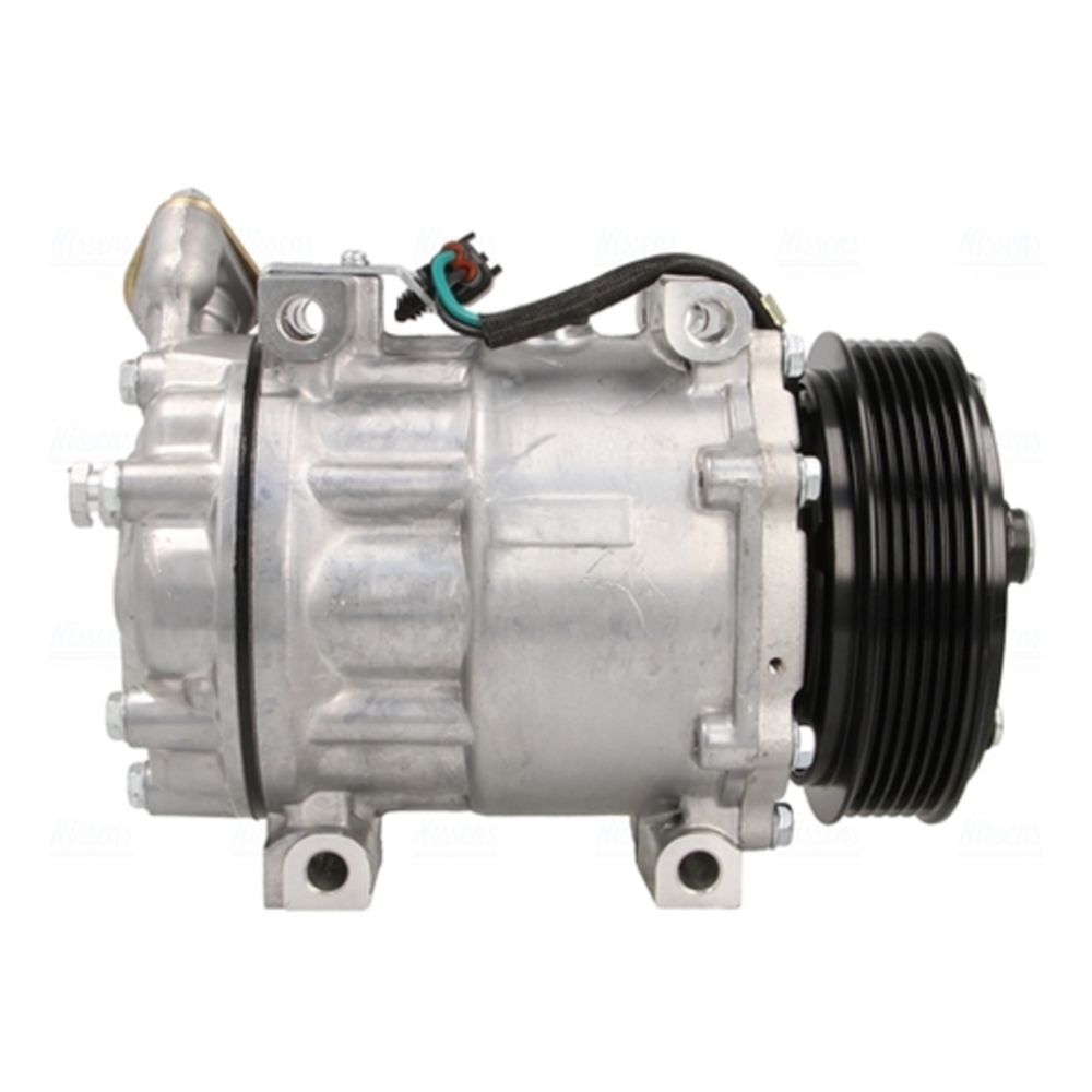 Ilmastointilaitteen kompressori 30-04424