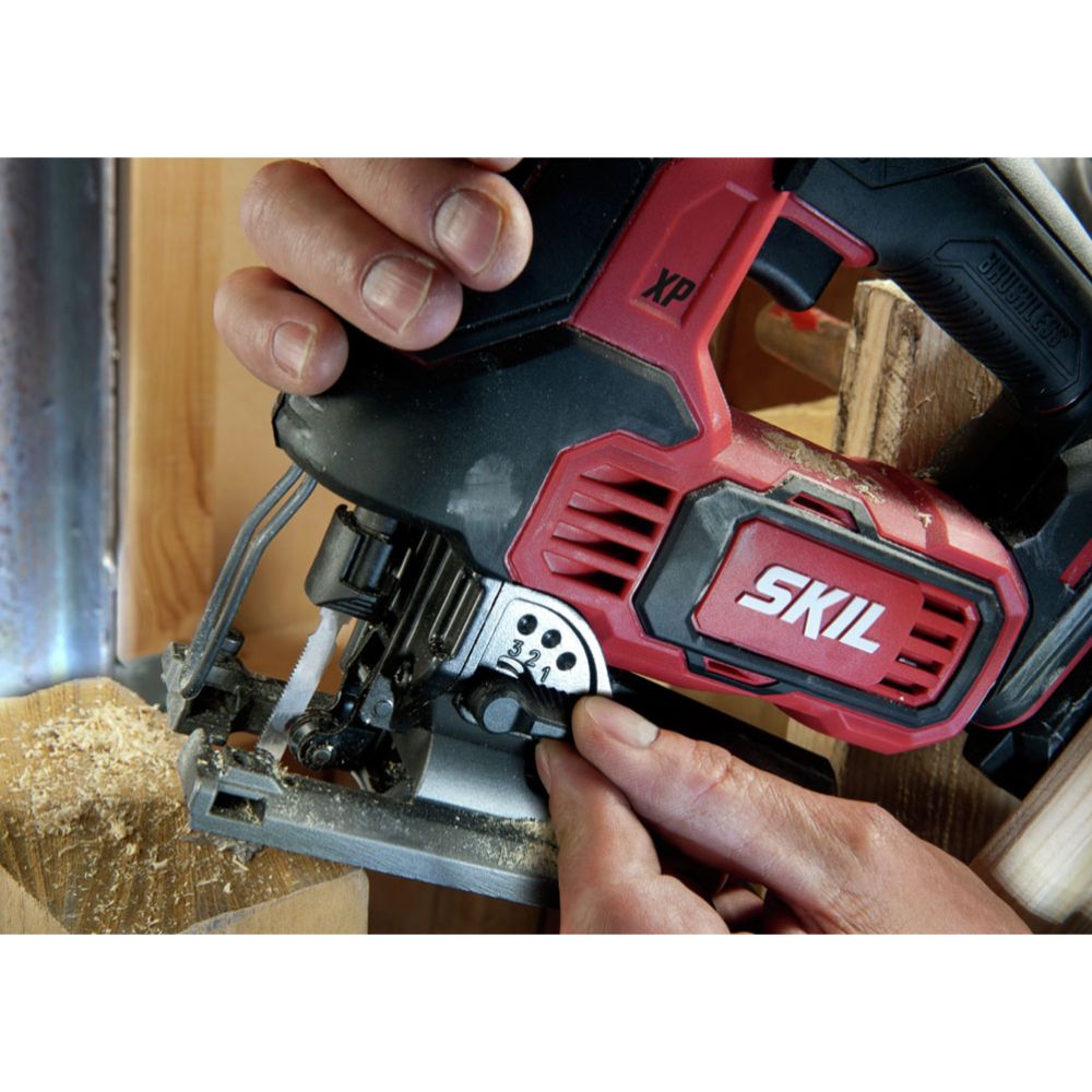 Skil 3430 FA XP kolborstfri batteridriven sticksåg med pendel 20 V