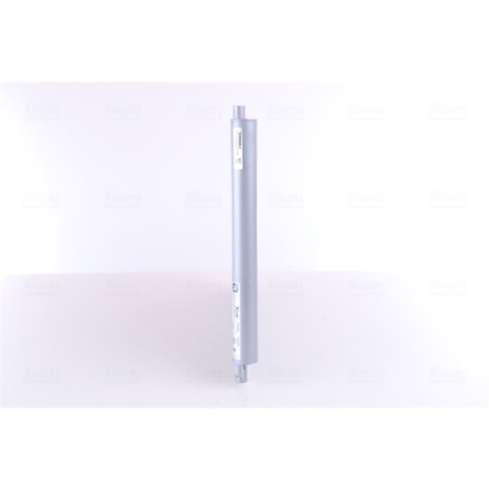 Ilmastointilaitteen lauhdutin 30-04050