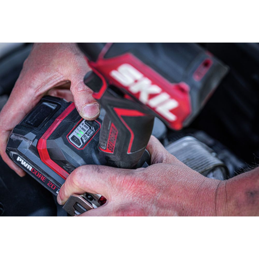 Skil 3265 CA Compact kolborstfri batteridriven slagmutterdragare 250 Nm 20 V