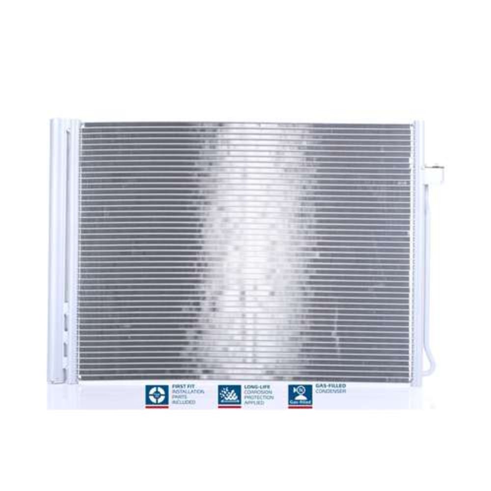 Ilmastointilaitteen lauhdutin 30-00494